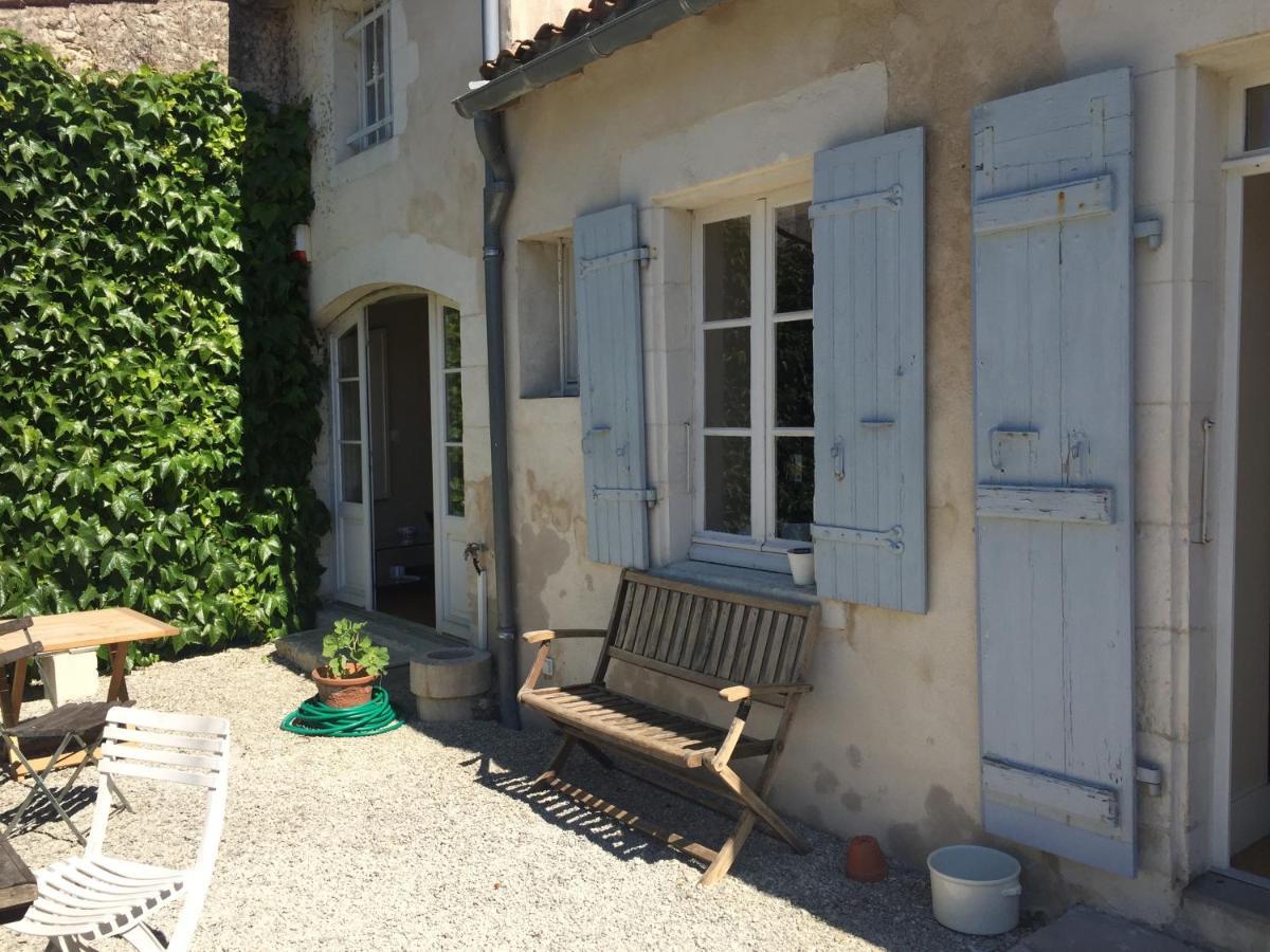 Bed and Breakfast La Madeleine La Jarrie Exterior foto
